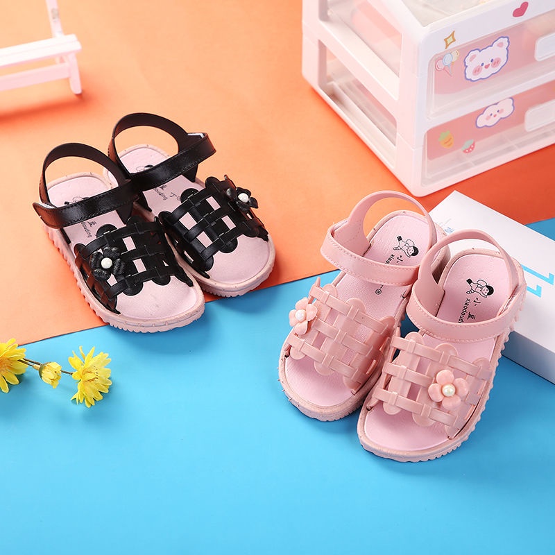Oeggeo shop Xăng đan Đế Bằng Khóa Dán Họa Tiết Hoa Cho Bé