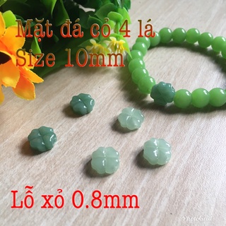 🍀🍀 1 mặt đá 10mm cỏ 4 lá lỗ xỏ dây 0.8mm 🍀🍀