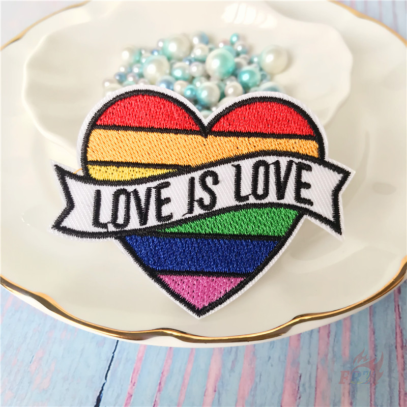 1 Miếng Dán Ủi Quần Áo Hình Đầu Lâu / Trái Tim / Đầu Lâu / Cầu Vồng