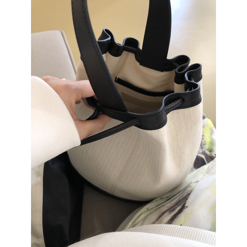 Túi đeo vai vải canvas phối da dây rút kiểu Hàn Quốc thời trang 2023