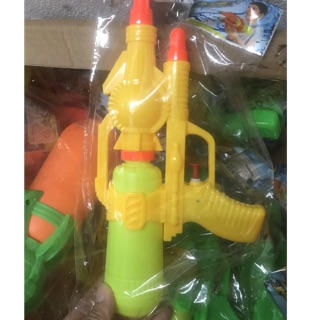 Đồ chơi súng nước cho bé