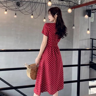 Váy chấm bi dáng dài