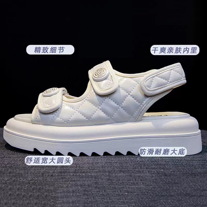 Dép tăng chiều cao Sandal Đế Dày Thiết Kế Mới Thời Trang Dành Cho Mùa Hè