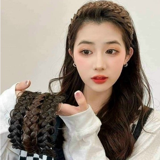 Bờm tết tóc xinh lắm ạ