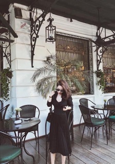 Chân váy xếp ly trơn