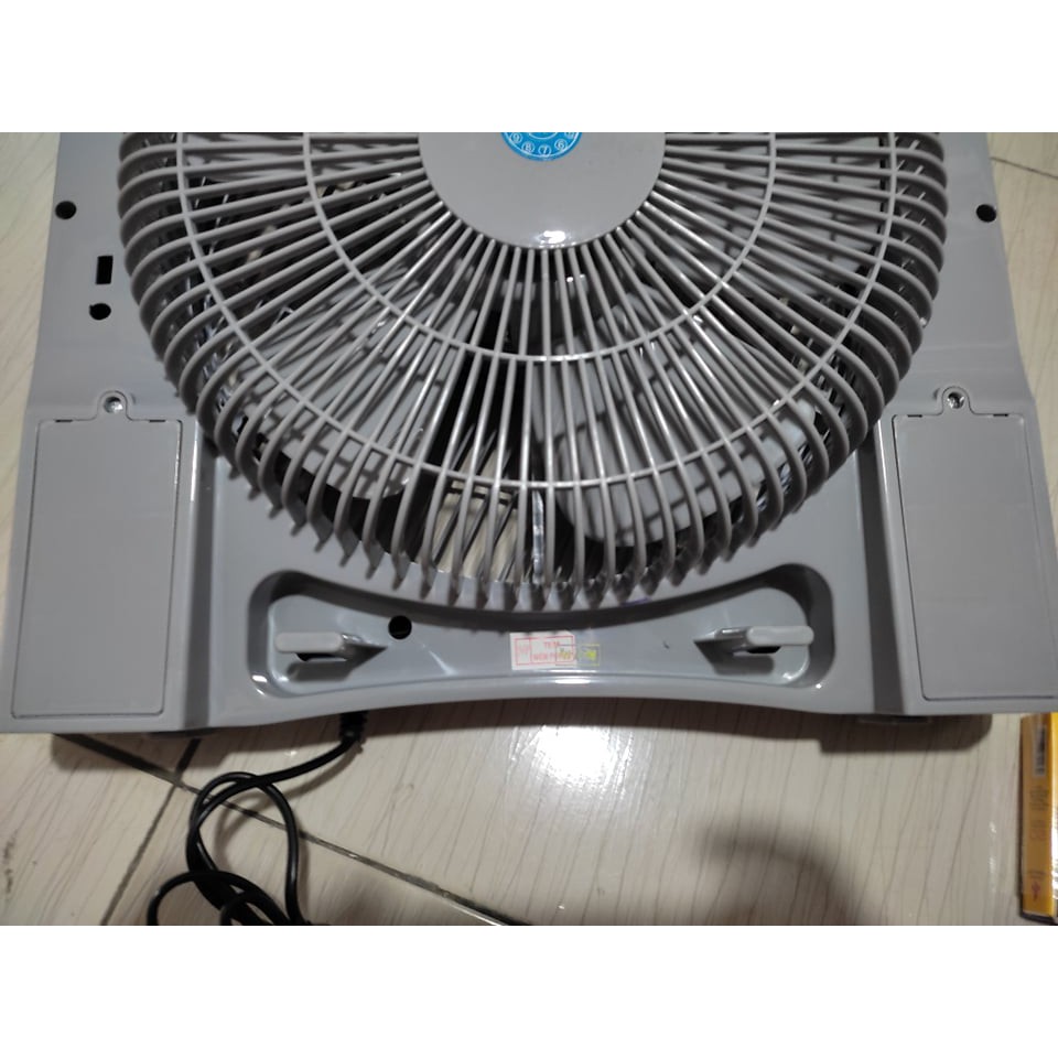 Quạt Tích Điện Pana Có Bảo Hành