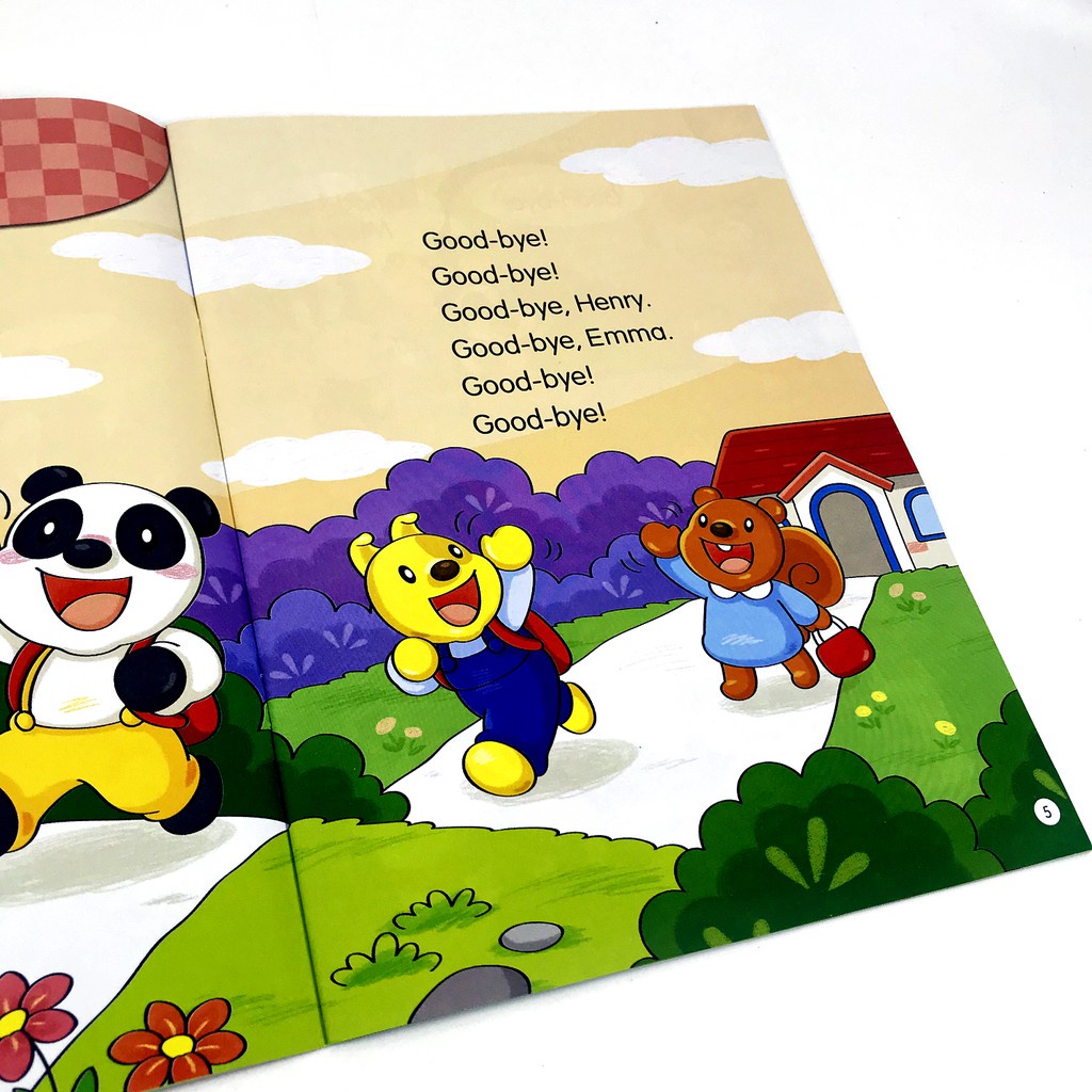 Sách - Happy World - Tiếng Anh Cho Trẻ Em - 1b (Bộ 2 quyển, 1 sổ tay, 1 đĩa DVD)