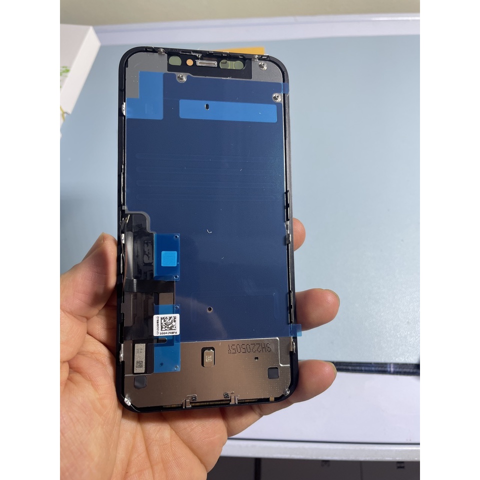 Màn hình thay thế cho 11 bảo hành dài hạn tặng kèm bộ sửa và cường lực.