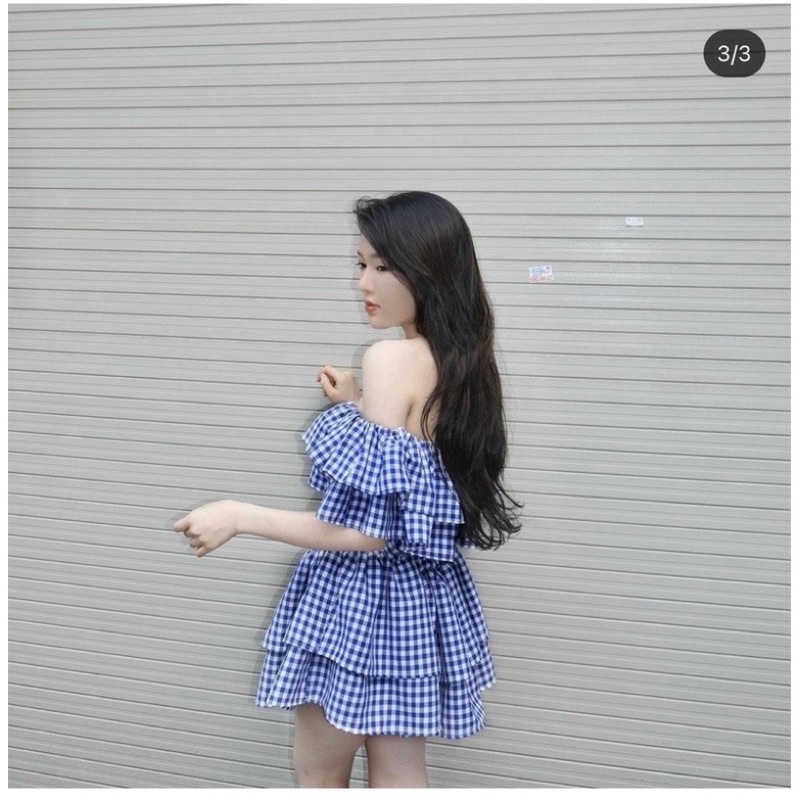 Jumpsuit caro xanh trễ vai xếp tầng , váy bẹt vai kẻ ô bèo tầng có lót quần
