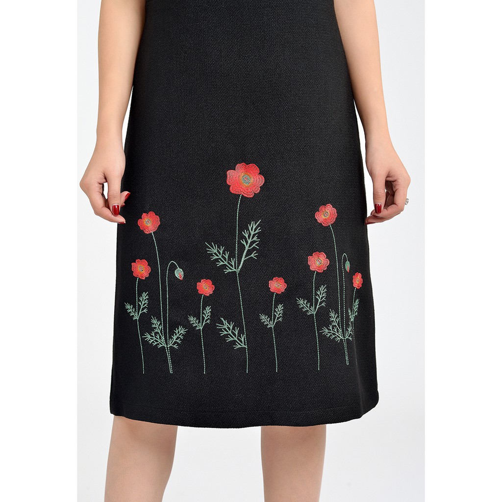 Đầm trung niên dáng suông thêu gấu LAMER L63T18T060