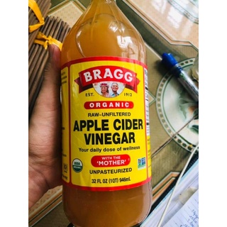 Dấm táo bragg hữu cơ chai 946ml