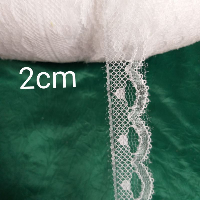 Ren lưới poly màu trắng,size từ 1cm đến 3.2cm.(10 mét /17k)