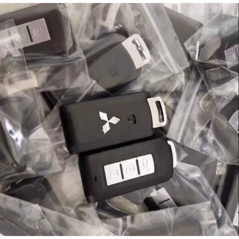 Vỏ Chìa Khóa SMARTKEY Xe Mitsubishi  Triton xpander outlander , vỏ SMARTKEY