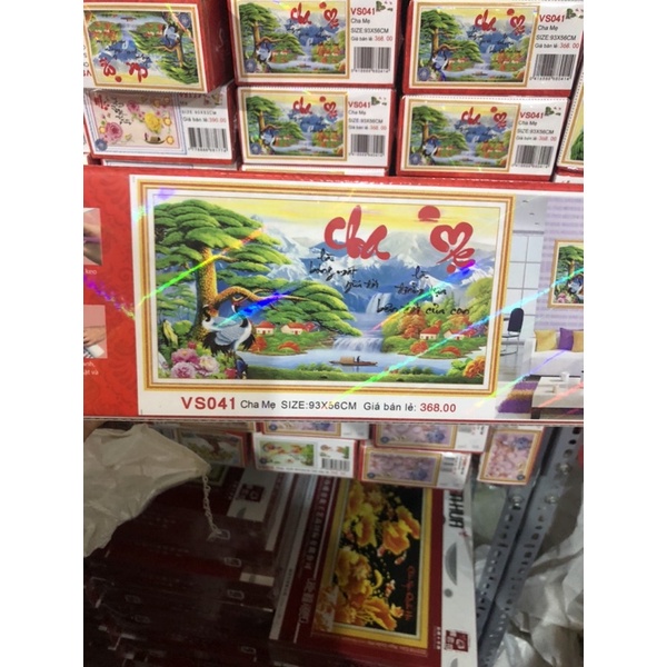 Tranh đính đá cha mẹ , tranh gắn đá chưa gắn và chưa khung.
