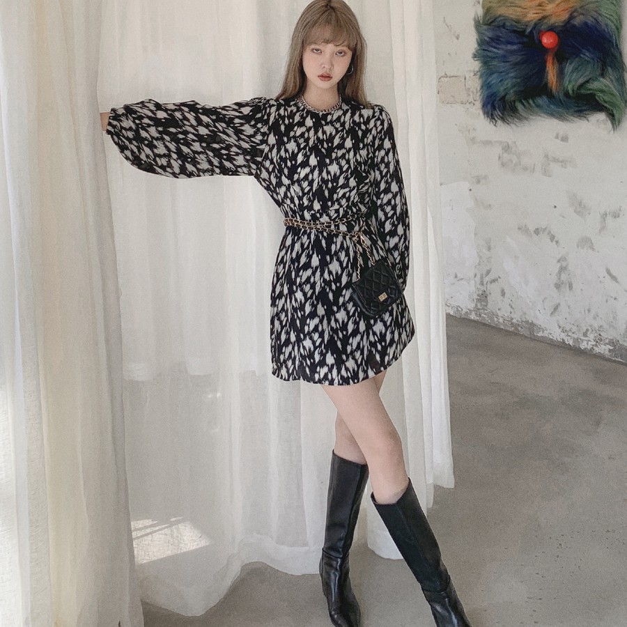 Đầm hoa Peppermint 40676 tay dài dáng rộng phong cách mới thời trang cho nữ