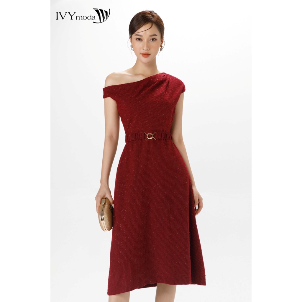 Đầm lệch vai ánh nhũ IVY moda MS 48T0080