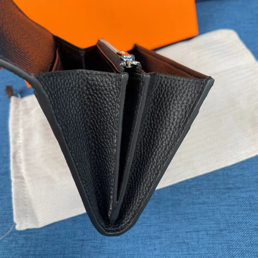 Sẵn sàng giao hàng 100% nguyên bản ví nữ mới chính hãng có hộp 9851