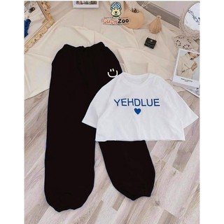 Set áo thun croptop yeh và quần jogger thể thao smile chất thun mát - CUTEZOO
