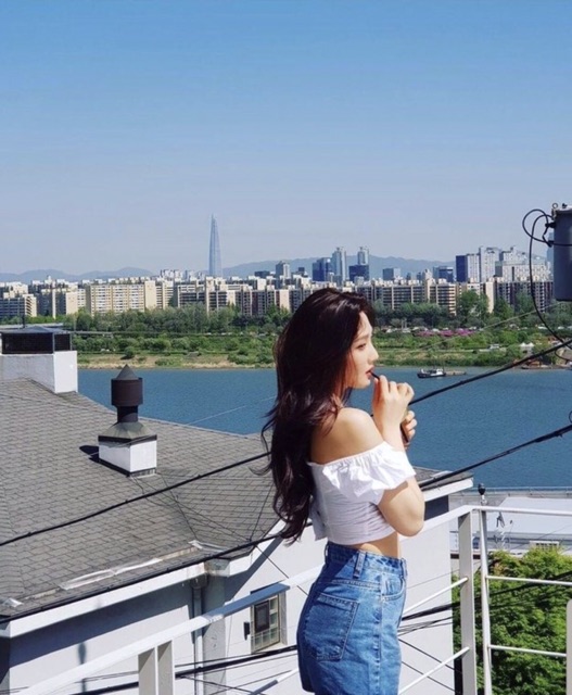 Áo croptop nhún 2 bên bẹt vai 3 màu