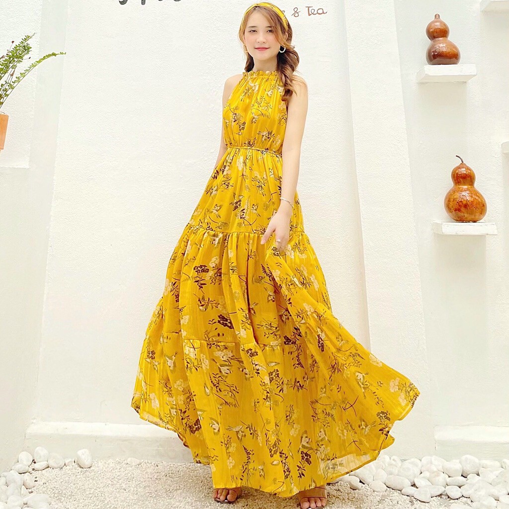 Đầm Maxi hai dây yếm, đầm đi biển, dáng dài, xếp tầng, mê mẩn em này luôn VINTAGE STORE