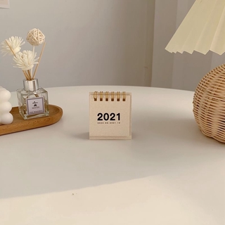 Lịch Để Bàn 2021 Thiết Kế Đơn Giản