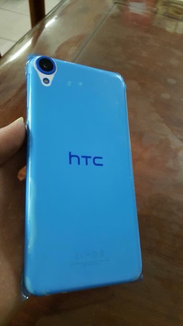 Điện thoại HTC Desire 820