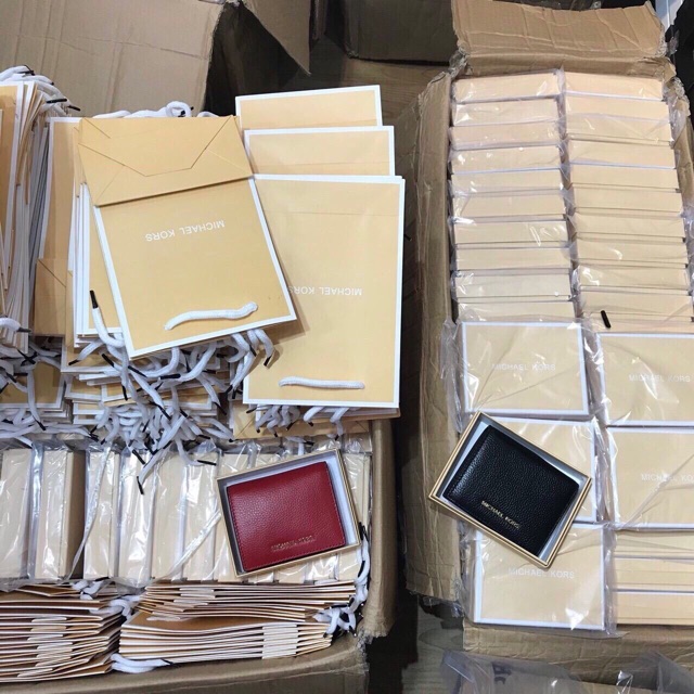 VÍ DA THẬT CHUẨN AUTH