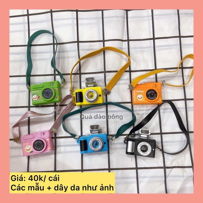 | OUTFIT DOLL | Máy ảnh cho doll có nháy đèn + dây