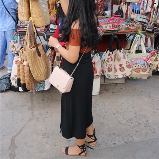 Pass túi charles and keith auth
