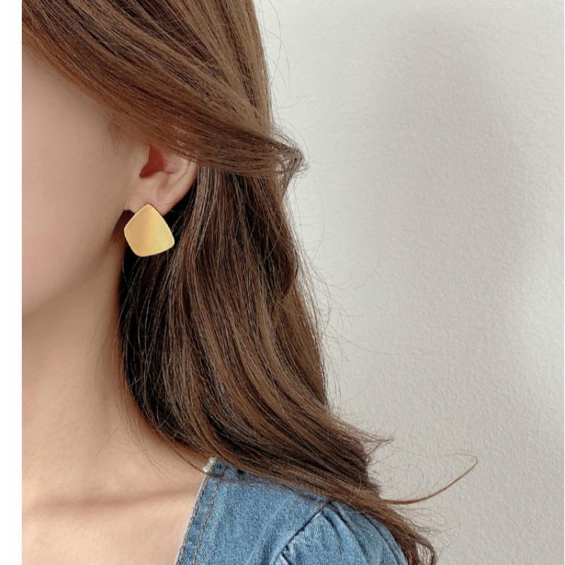Khuyên Tai Kim Loại Phong Cách Hàn Quốc Cho Nữ