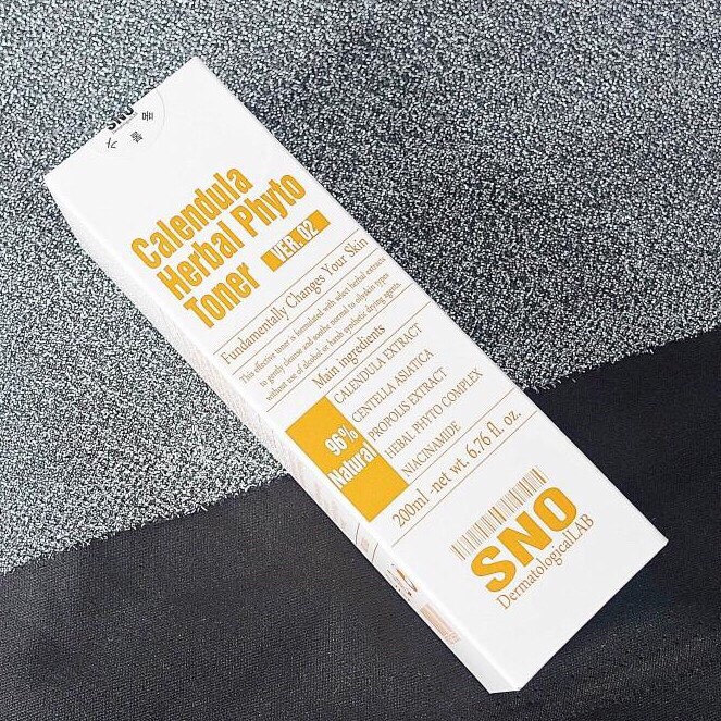 Toner hoa cúc SNO Calendula Herbal Phyto 200ml | BigBuy360 - bigbuy360.vn