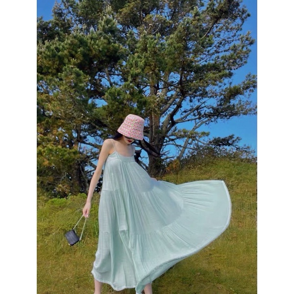 Váy maxi hai dây màu xanh mint
