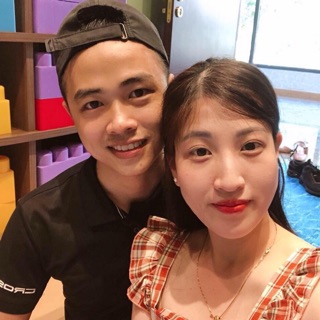 Thùy Bình Sữa (Thùy Moyuum)