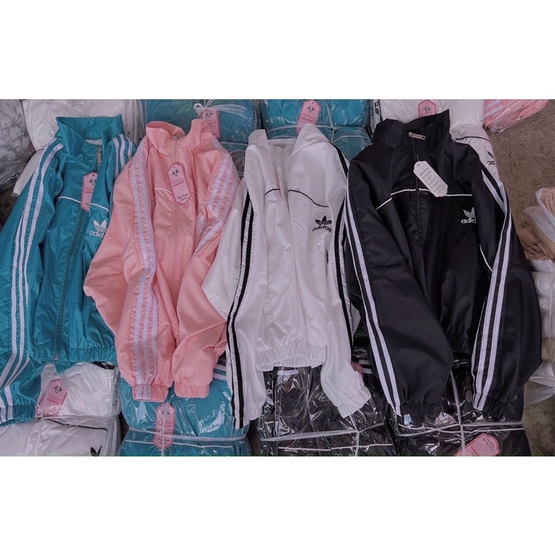 KHOÁC DÙ THÊU TAY SỌC KHÔNG NÓN