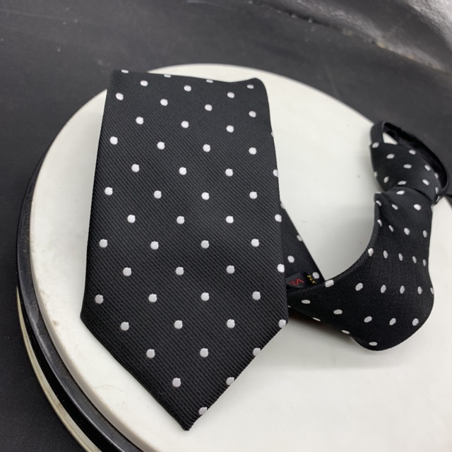 Cà vạt nam thắt sẵn 8cm