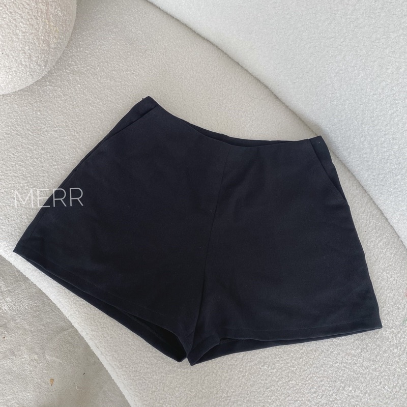Quần short basic