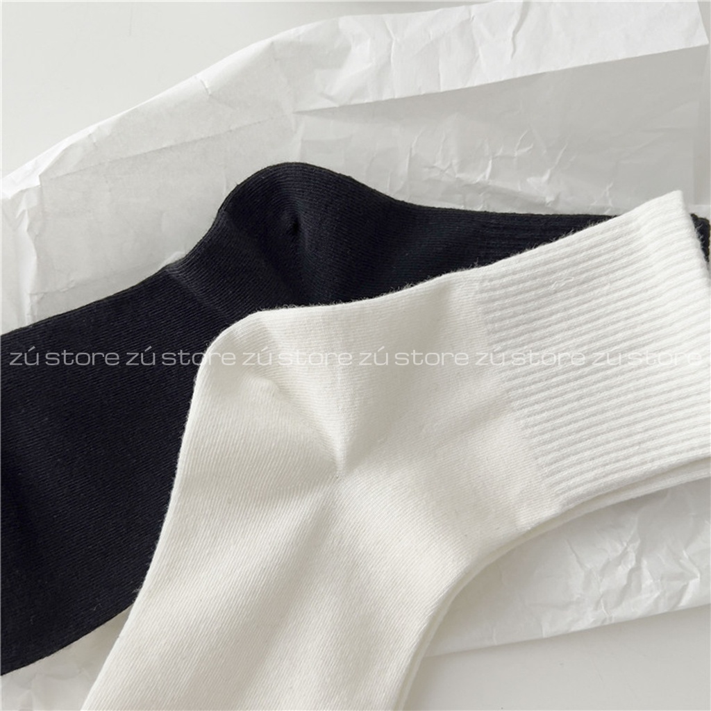 Vớ cổ trung trắng đen