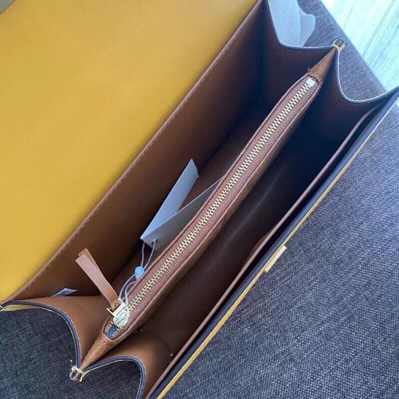 Túi TORY BURCH T MONOGRAM Jacquard Shoulder Bag ❤️code: tory 81863