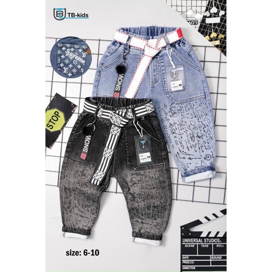 Quần jeans dài phối chữ cực ngầu cho bé (k kèm dây nịt)