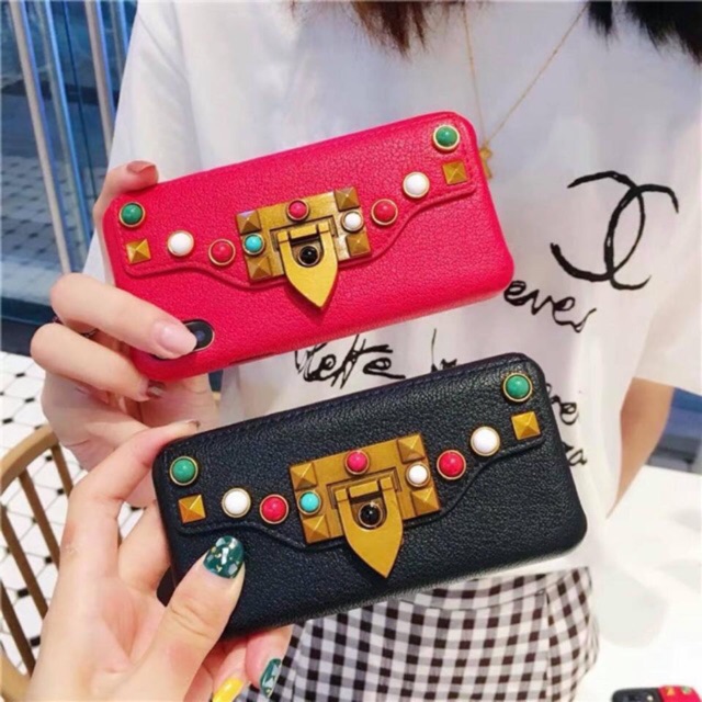 Ốp Gu Xì ví tán đinh hàng đẹp ( ib shop chọn màu: đỏ, đen )