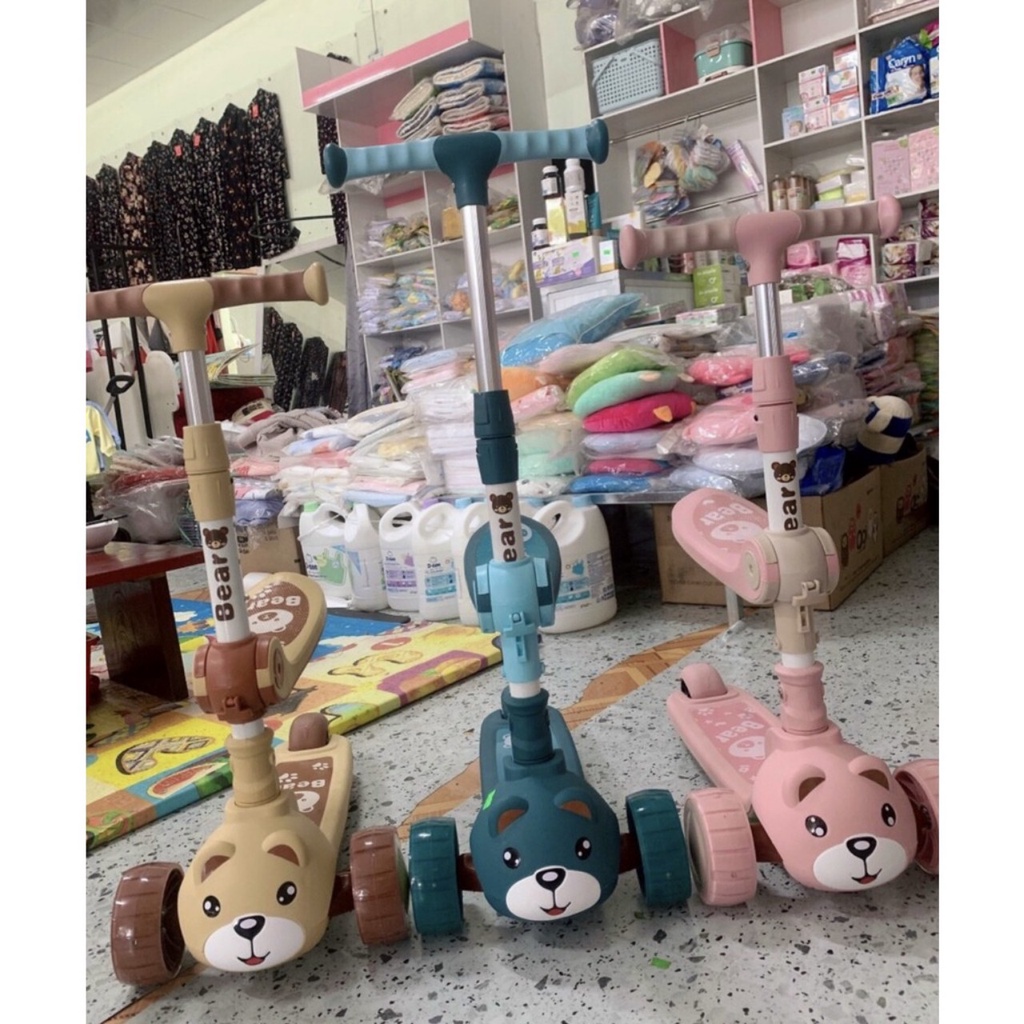 Xe trượt Scooter Gấu Có Nhạc Và Đèn Phát Sáng Xe Scooter Cho Bé Đa Năng, Bảo Hành 1 Đổi 1, Xe Scooter Chòi Chân Cao Cấp