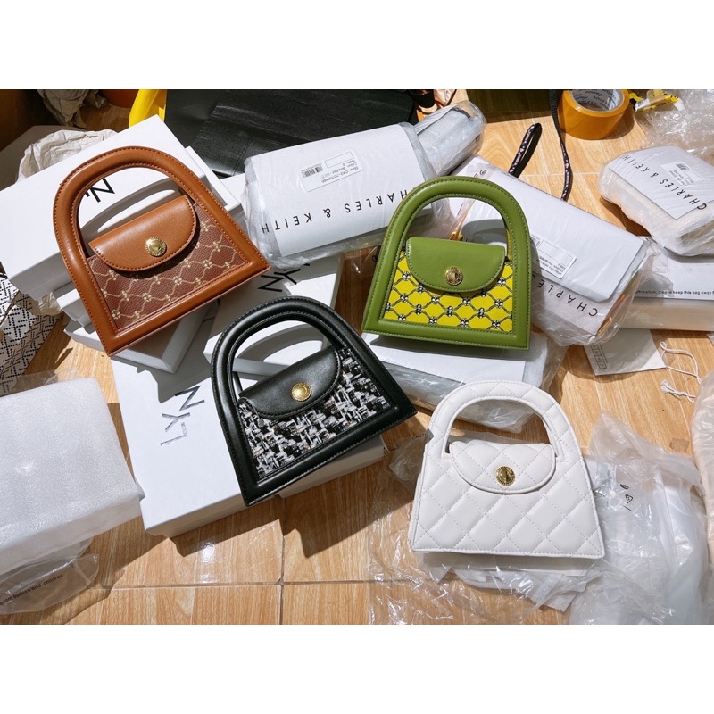 Túi cnk tay cầm đeo chéo