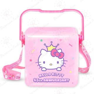Bình nước Hello Kitty có ống hút bắt mắt