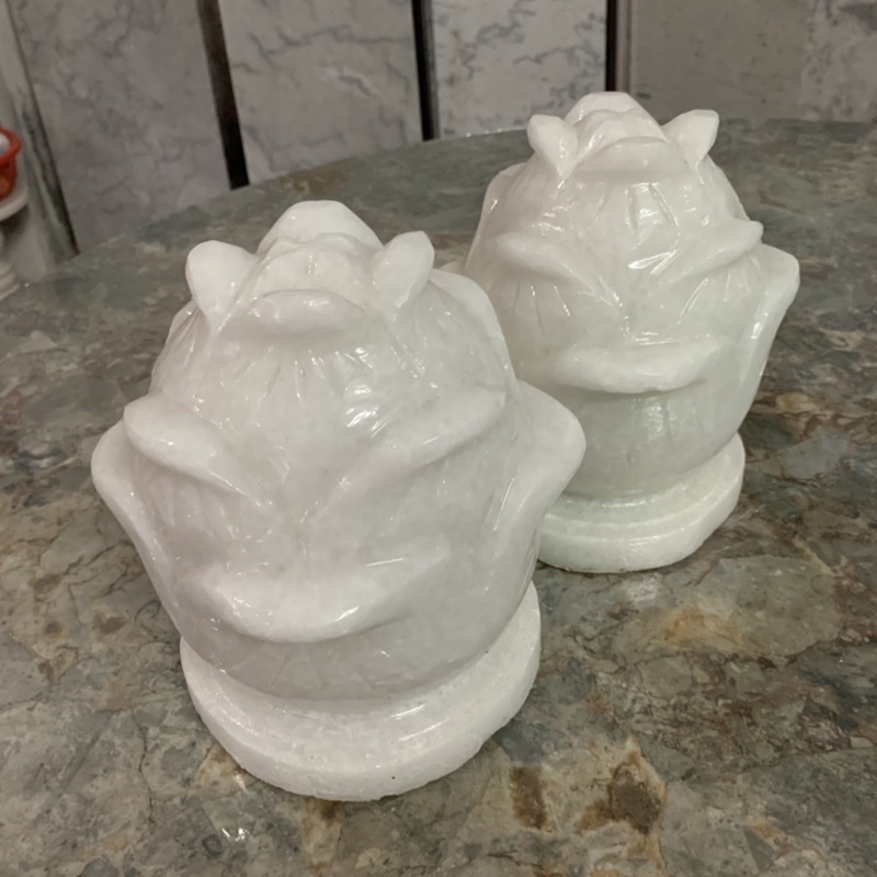 Cặp Búp Sen Đá Cẩm Thạch Trắng - cao 20cm, ngang 15cm