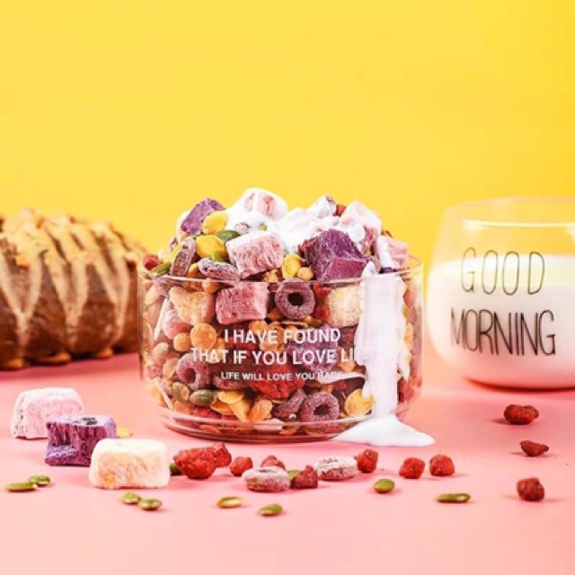 Hộp 500gr Ngũ Cốc Giảm Cân, Tăng Cân Mix Hạt Hoặc Hoa Quả Sấy- 2 HỘP TẶNG BÁT THÌA | BigBuy360 - bigbuy360.vn