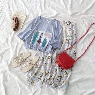 Set áo phông cô gái chân váy hoa