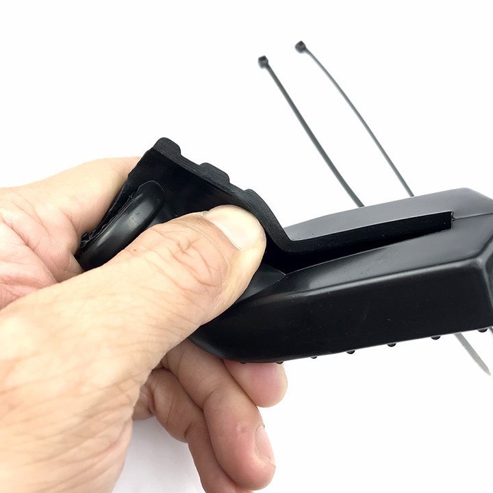 Bọc Chân Chống Cao Su Dành Cho Xe Máy Có Dây Thít Chắc Chắn