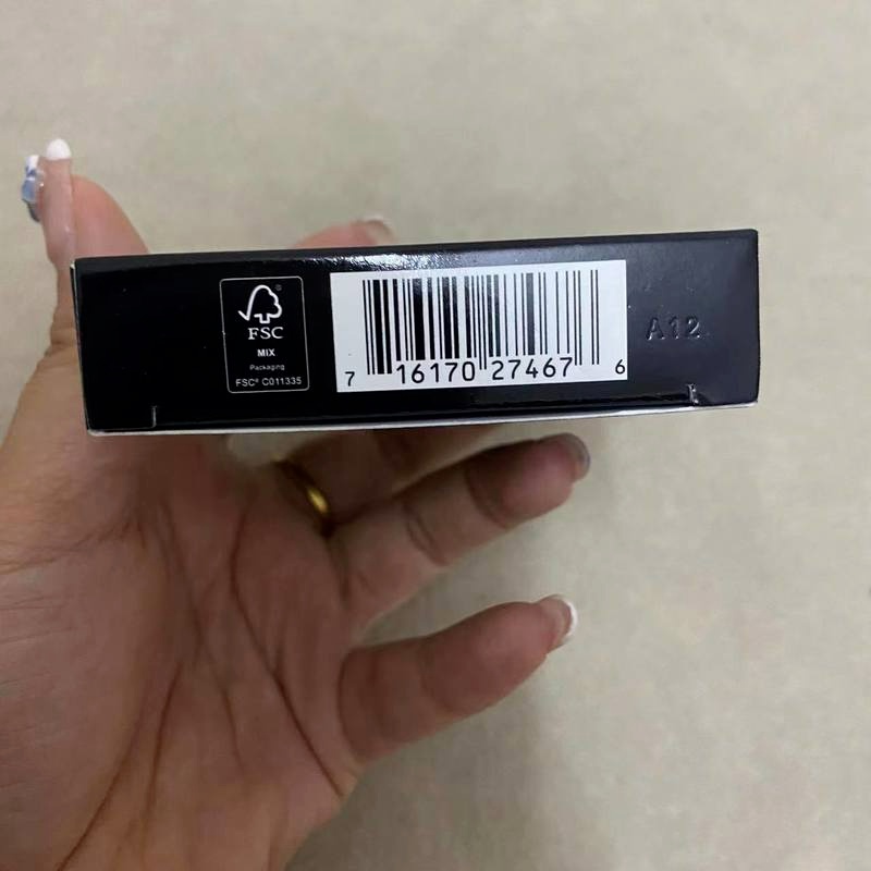 BOBBI BROWN Phấn Bắt Sáng Bụng Bobbi Nâu 8g