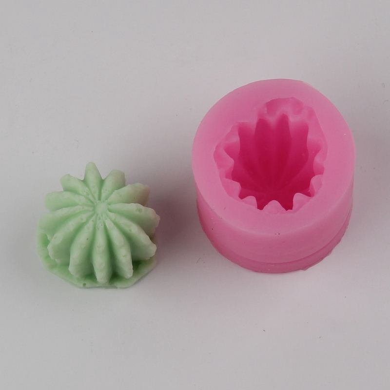 1 Khuôn Silicone Làm Bánh Hình Xương Rồng 3d