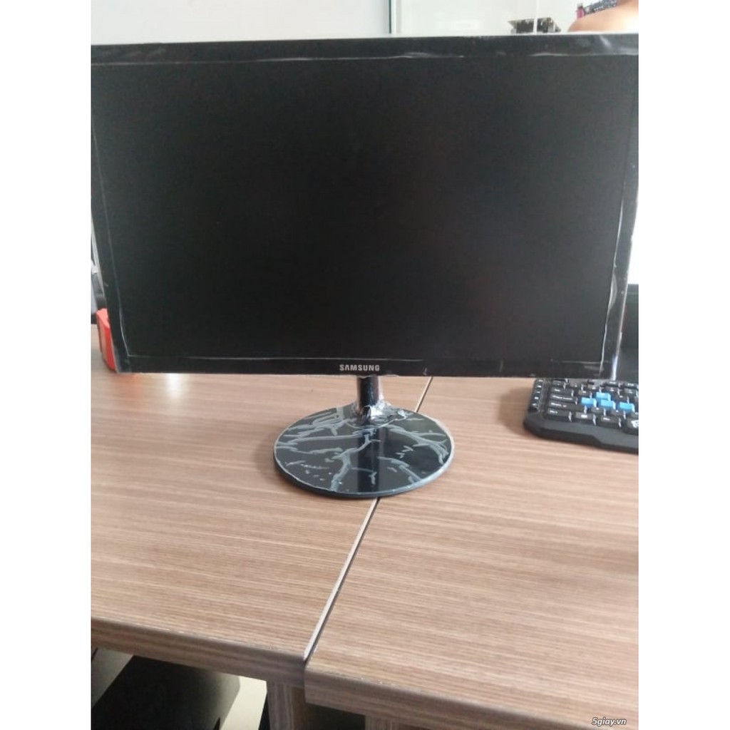 MÀN MÁY TÍNH CŨ 19 INCH | BigBuy360 - bigbuy360.vn